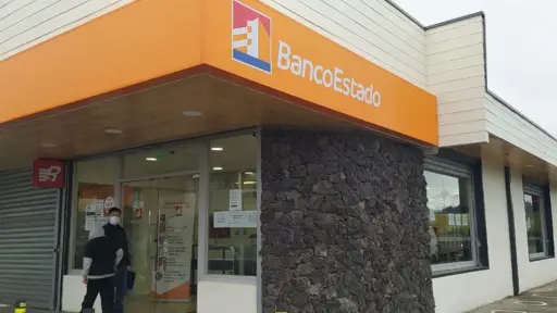 28 millones perdió una jubilada en el BancoEstado, Instagram