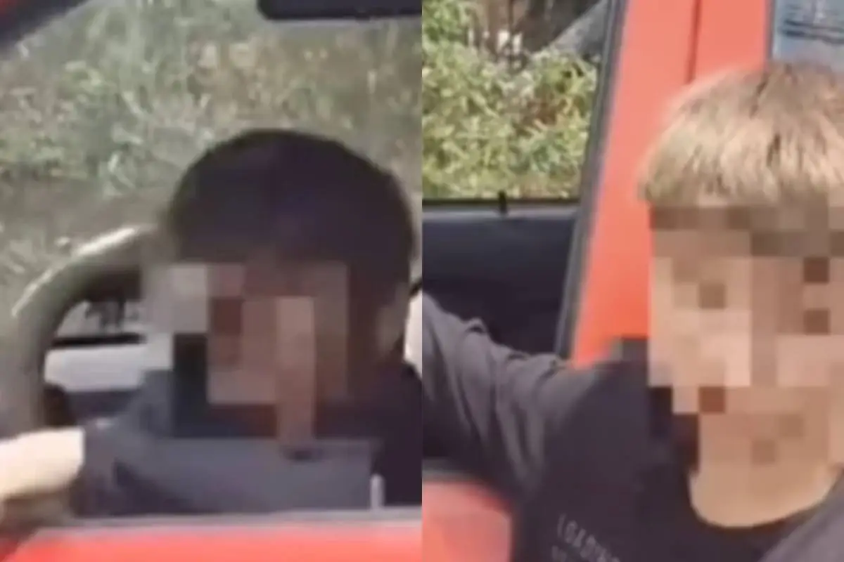 Polémica por video de niño de 10 años manejando un auto solo en Arica , Captura de redes sociales