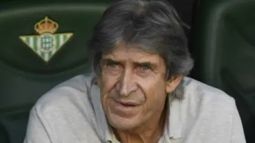 Manuel Pellegrini tuvo intenso arranque de furia , Redes sociales