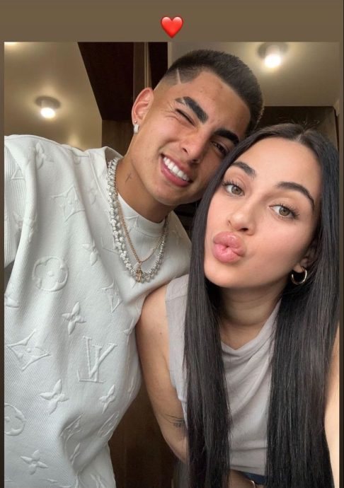 La romántica postal de Jordhy Thompson junto a Camila Sepúlveda  - Instagram | Jordhy Thompson