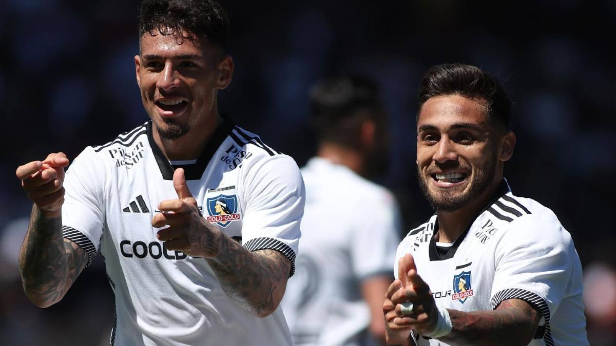 Colo Colo se fue encima de la U y marcha rumbo al título