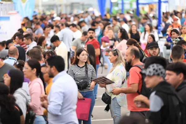 Más de 2 mil puestos de trabajo disponibles ,Cedida