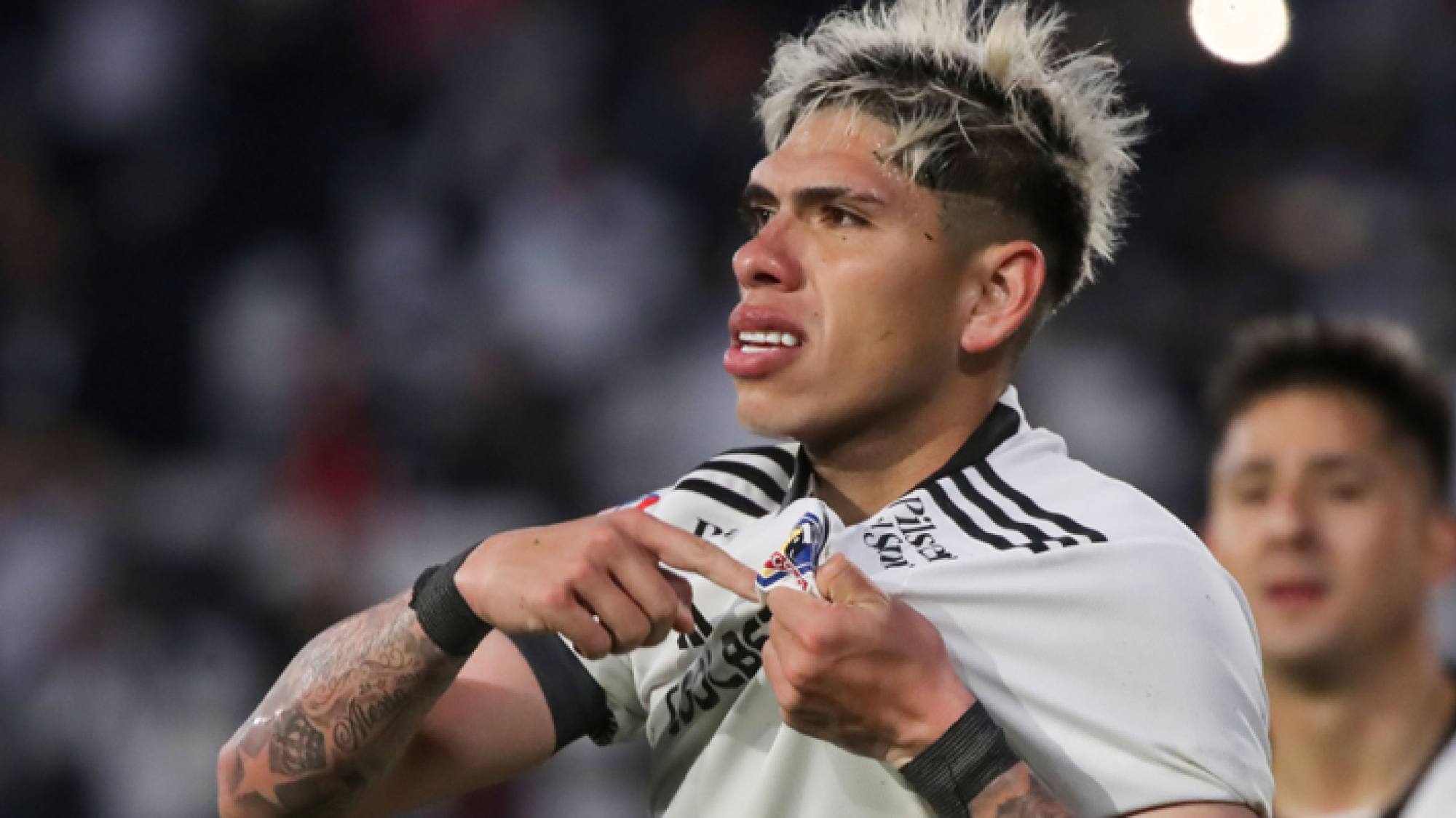 ¿Vuelve a Colo Colo?: aseguran que Boca Juniors escuchará ofertas por Carlos Palacios