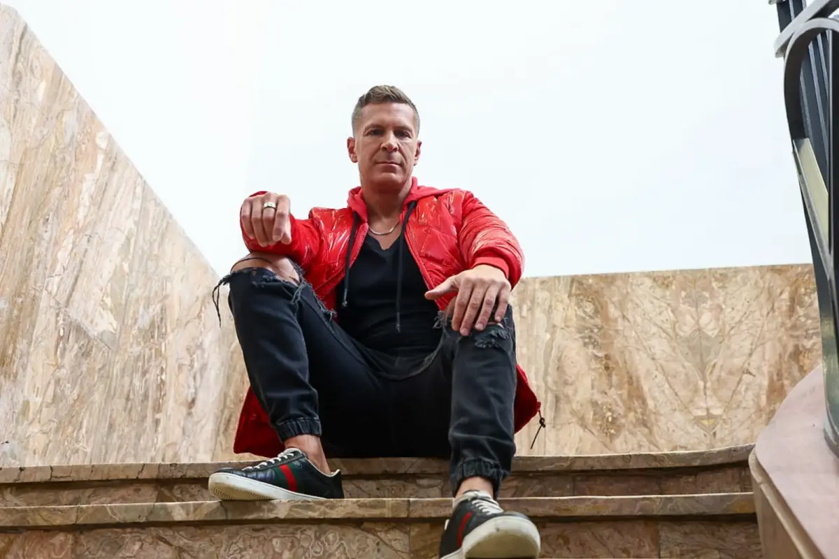 Patricio Esteffan, Juan Pablo Carmona