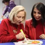 Cecilia Morel y Karla Rubilar, Cedida