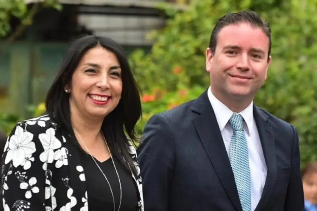 Karla Rubilar y Christian Pino, Redes sociales | Referencial