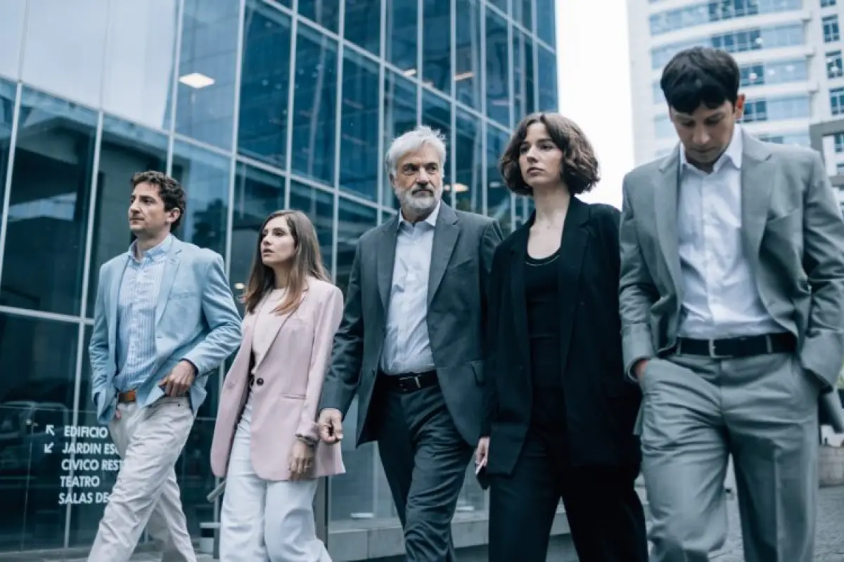 Los Casablanca, la nueva nocturna de Mega, Mega