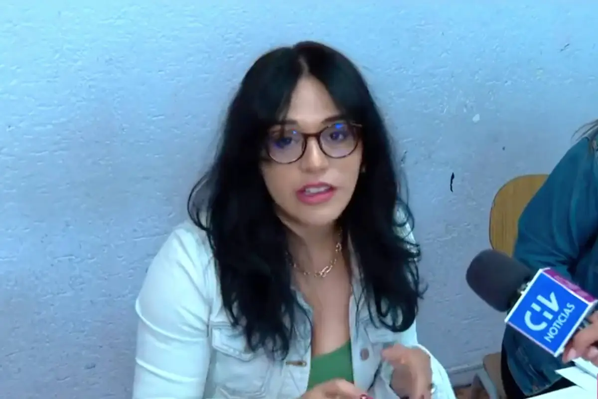 Karina Oliva ejerciendo como vocal de mesa, Captura de pantalla