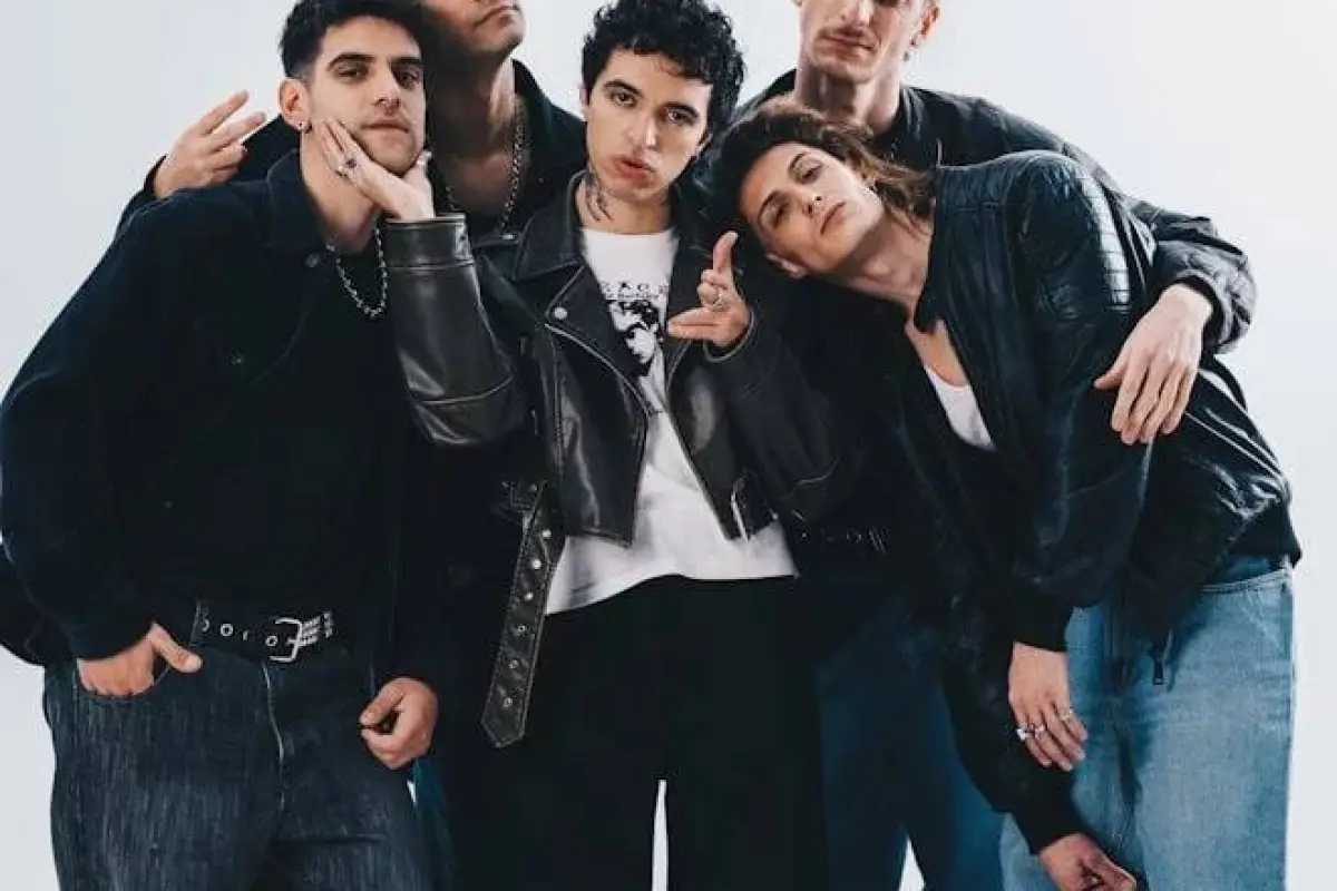 Un Verano, la banda revelación del pop rock presente su nuevo single “Rosa” antes de la salida de su álbum debut, Cedida