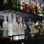 ¿Se podrá comprar alcohol este fin de semana?, Redes sociales | Referencial