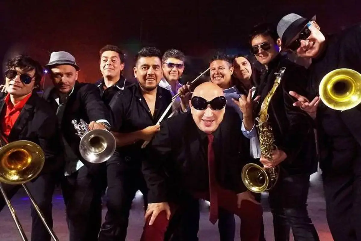 La Mosca Tsé-Tsé vuelve a Chile , Redes sociales | Referencial