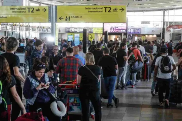 Temen congestión de pasajeros en los aeropuertos ,Agencia Uno