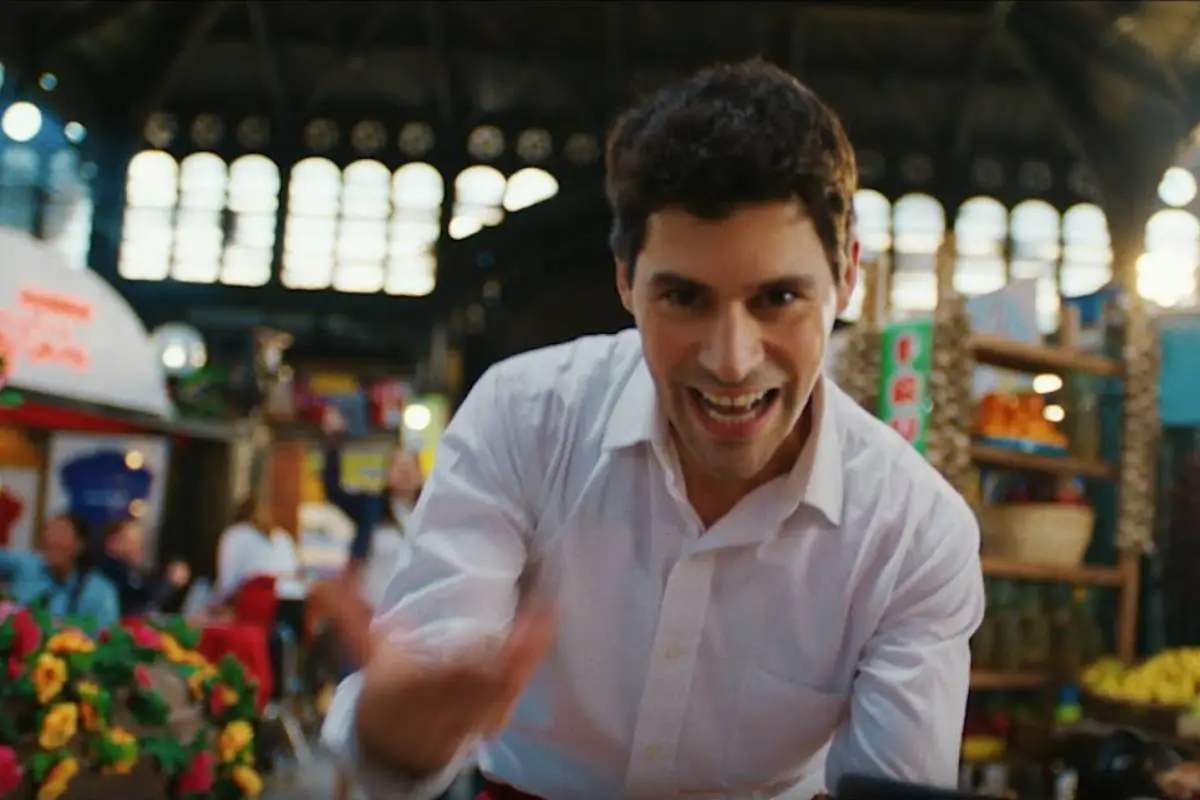 Nuevo Amores de Mercado, Mega