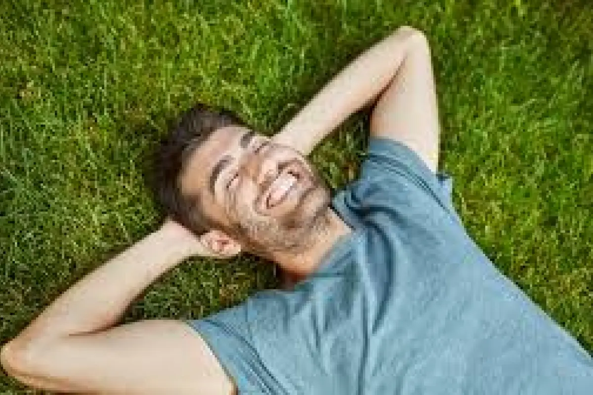 Soltero, Redes sociales