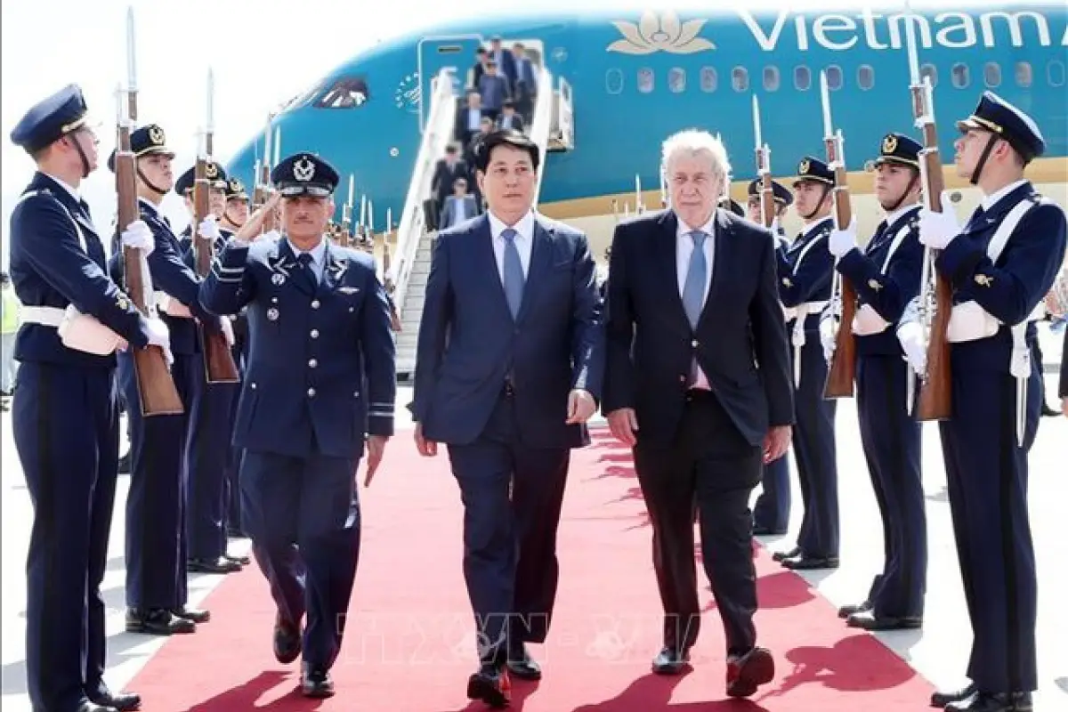 Presidente de Vietnam llega a Chile para una visita oficial,  VNA