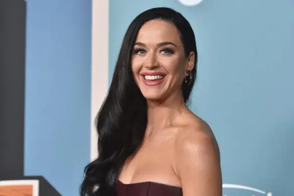Katy Perry ,Redes sociales | Referencial