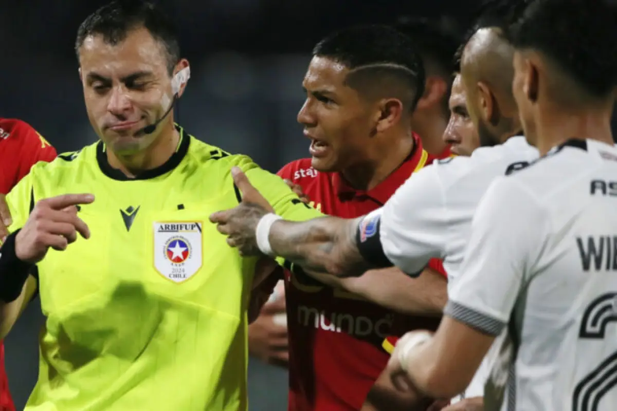 Diego Flores, Redes sociales