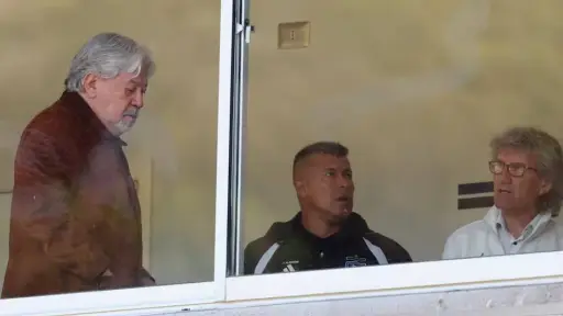 Jorge Almirón desde la caseta en el Estadio de Huachipato, Redes sociales