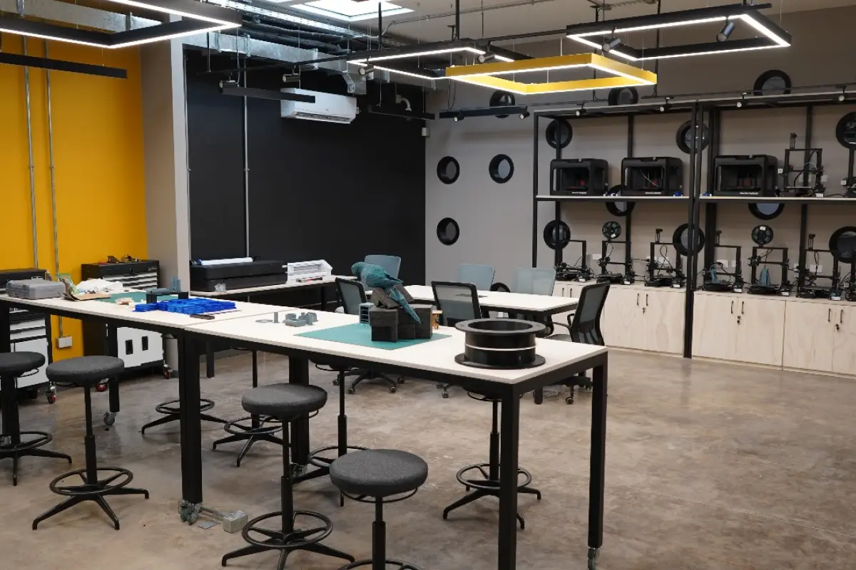 Ingeniería en Mecatrónica, Cedida