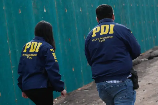 Personal policial realiza las primeras investigaciones ,Agencia Uno