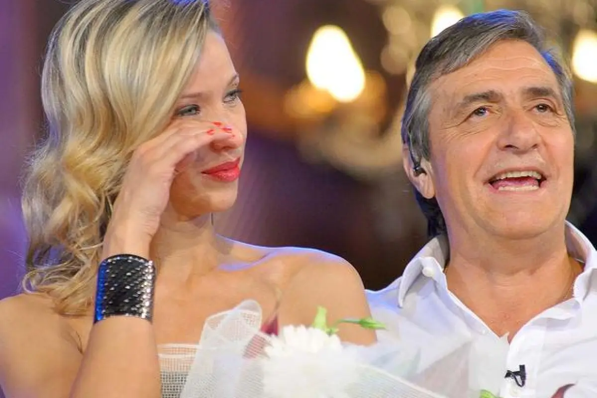 Claudia Schmidt y Kike Morandé, Redes sociales