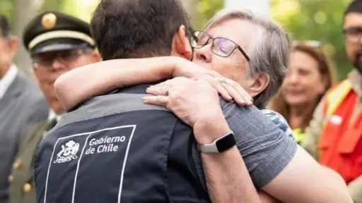 Gabriel Boric junto a la diputada Mercedes Bulnes, Instagram