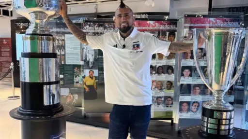 Arturo Vidal sumó dos títulos en Colo Colo, Instagram