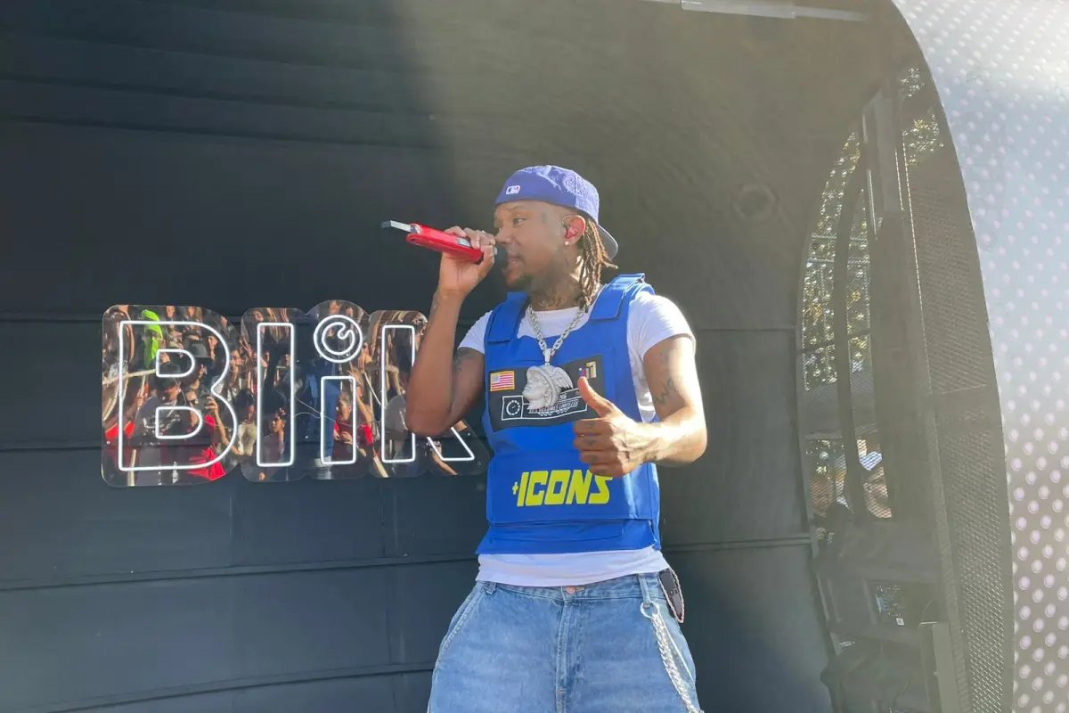 Polimá Westcoast y su show en Estación Central, Cedida