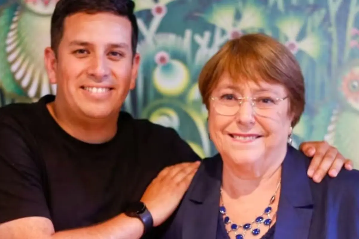 Matías Toledo este jueves con Michelle Bachelet, Instagram