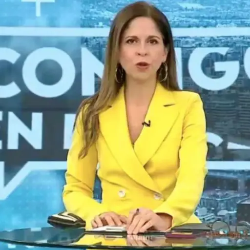 Karina Álvarez  ,Redes sociales