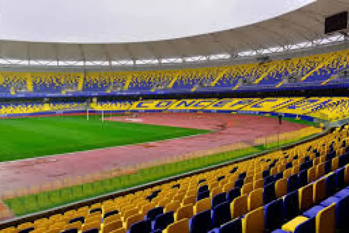 Alcalde de Concepción fue amenazado de muerte por hincha de Colo Colo , Redes sociales | Referencial