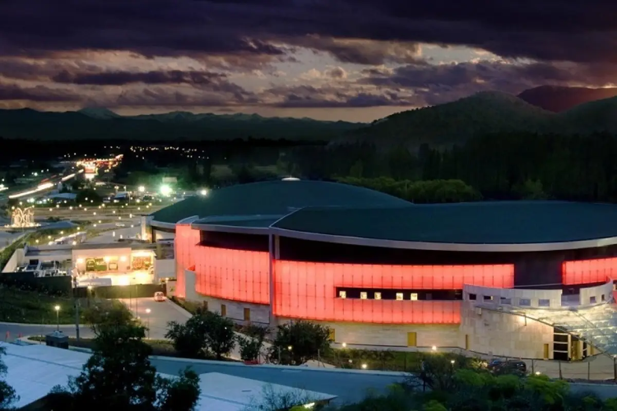 Año Nuevo en Monticello , Redes sociales | Referencial