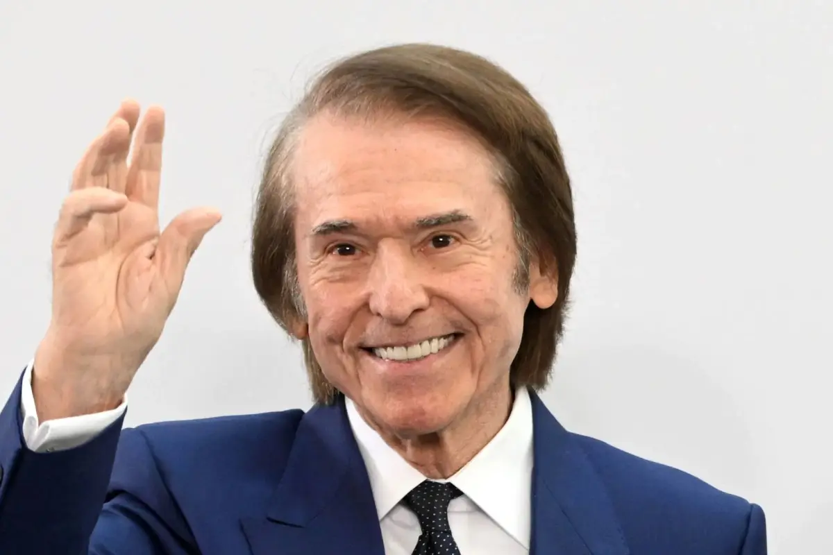 Raphael, Redes Sociales