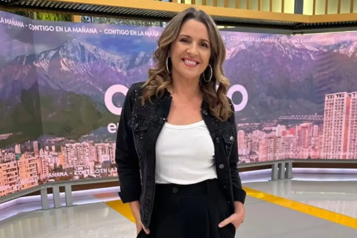 Monserrat Álvarez, Redes sociales