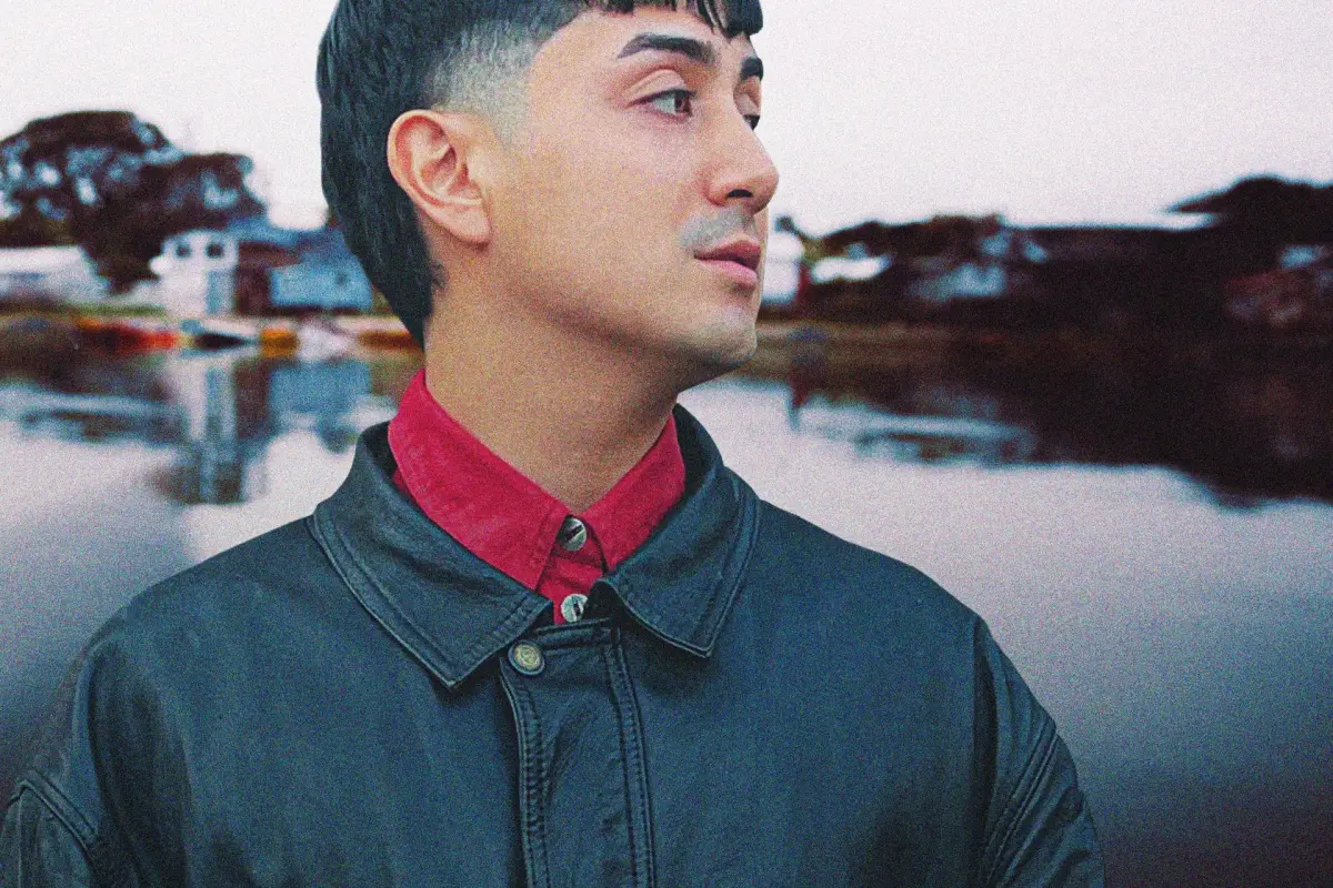 Ignacio Ruiz lanza “LA APP” y convoca a la grabación de su videoclip en Chiloé, Cedida