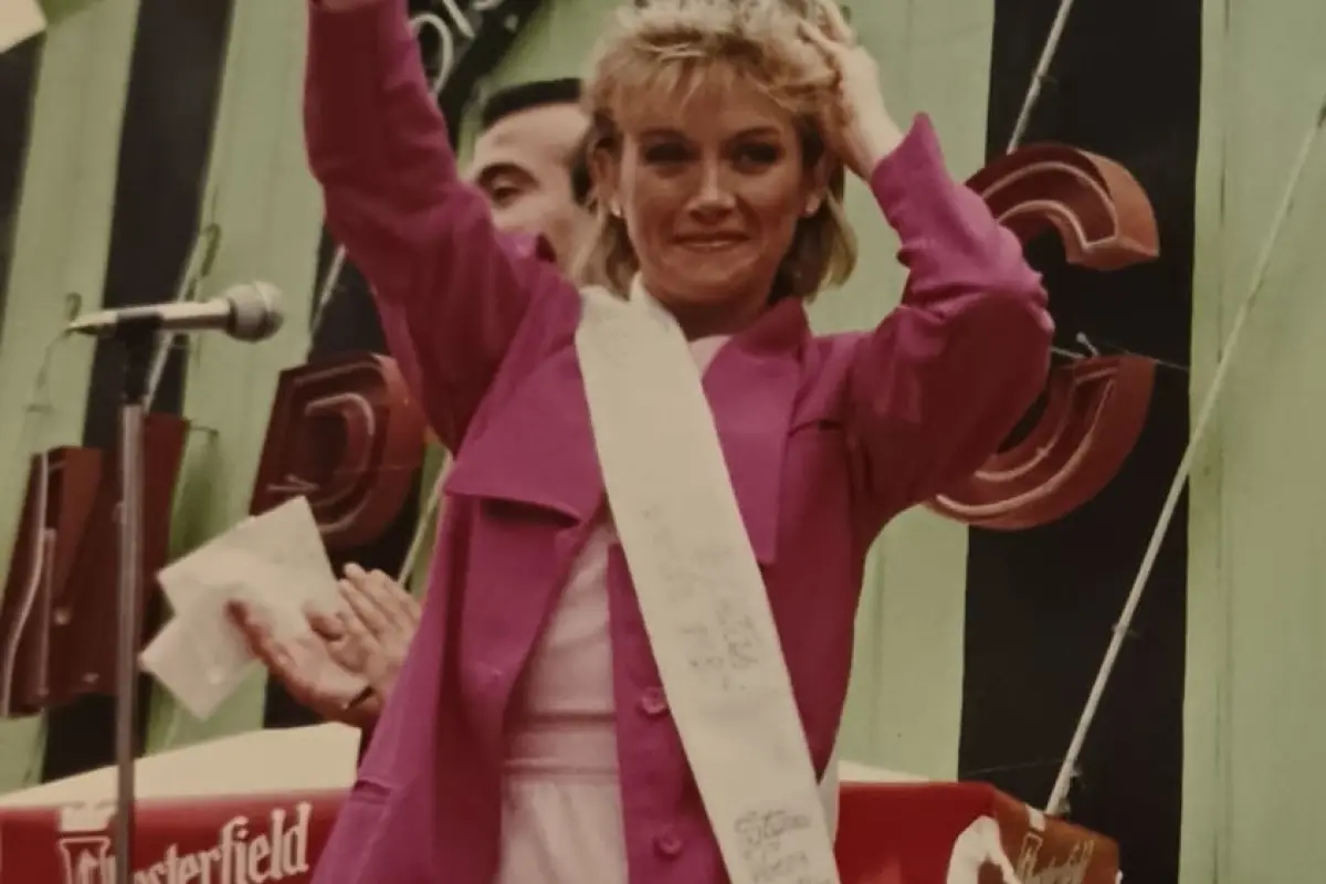 Irene Llano recuerda como si fuera ayer los detalles  de su coronación como Reina del Festival de 1987, Cedida