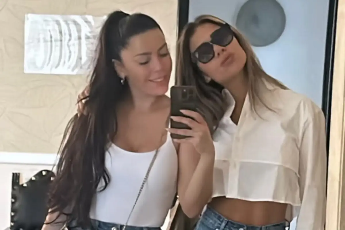 Daniela Aránguiz y La Chama, Redes sociales