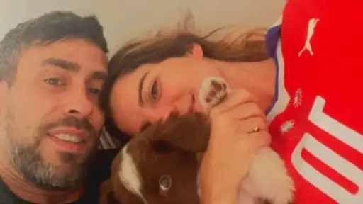 Este el paradero de Charly, el perrito que adoptó Jorge Valdivia con Maite Orsini, Redes sociales | Referencial