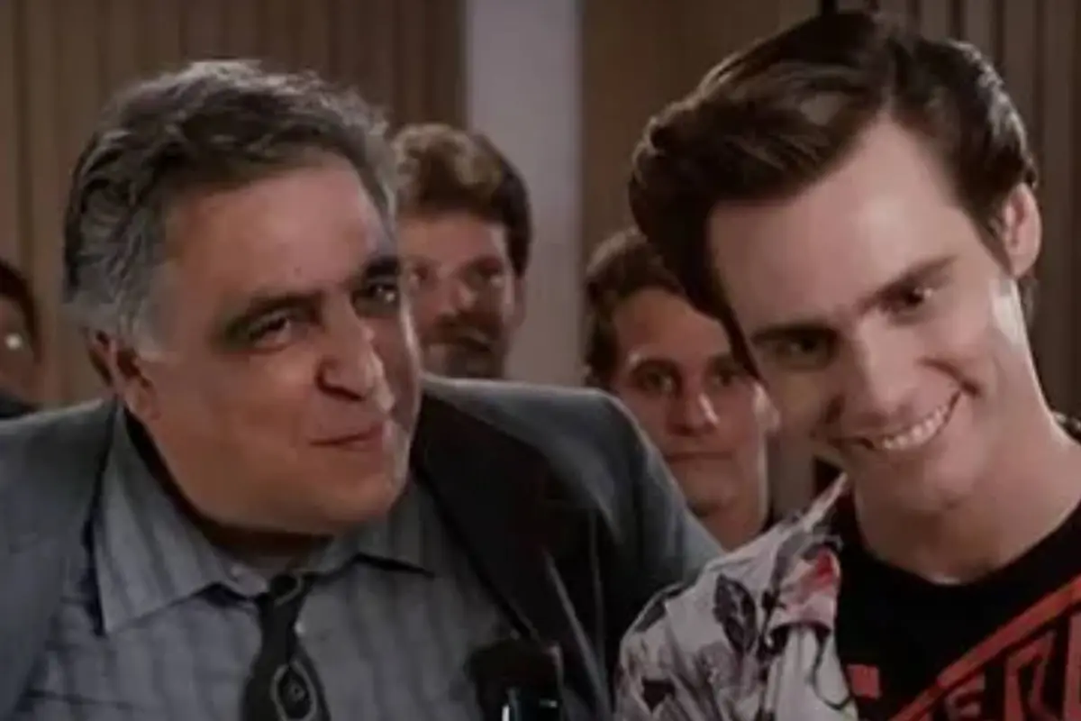 John Capodice en Ace Ventura, Redes Sociales