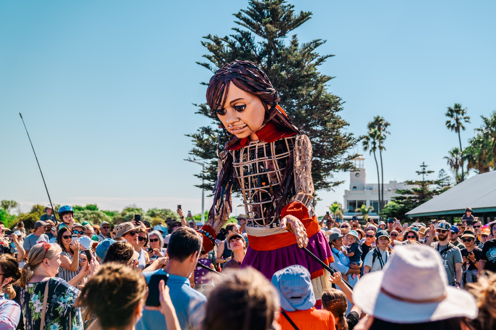 Amal, la muñeca gigante - Cedida