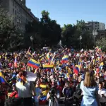 Miles de venezolanos se reunieron en Santiago, Agencia Uno