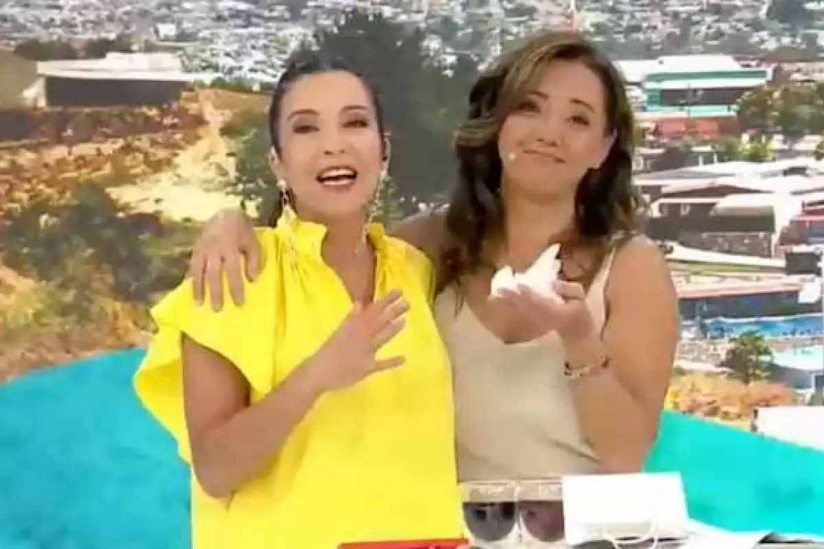 Karla Constant y Priscilla Vargas , Redes sociales 