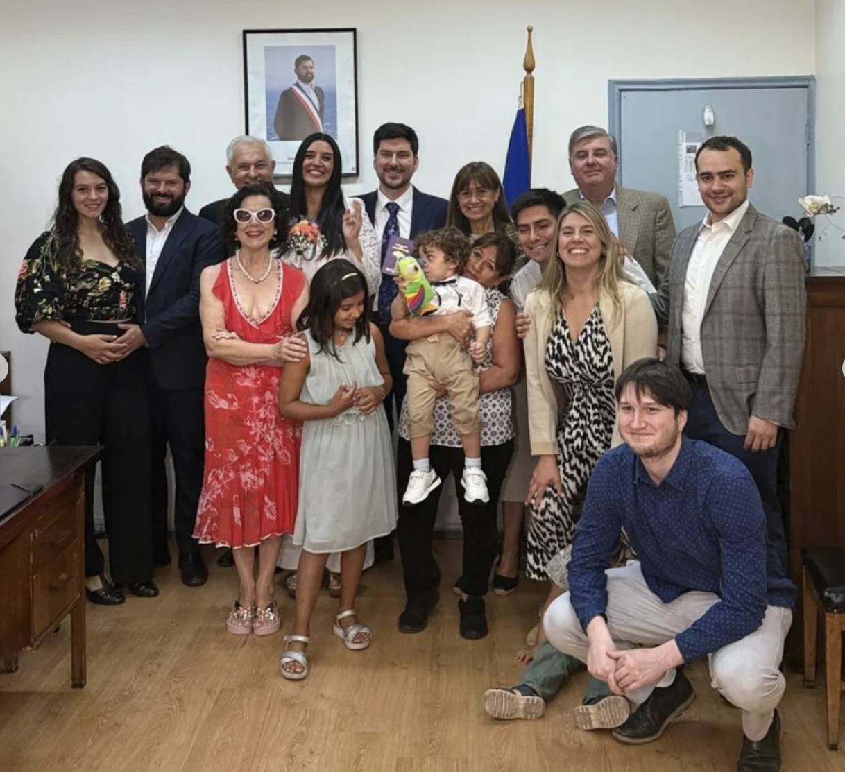 Gabriel Boric en la boda de su hermano - Instagram