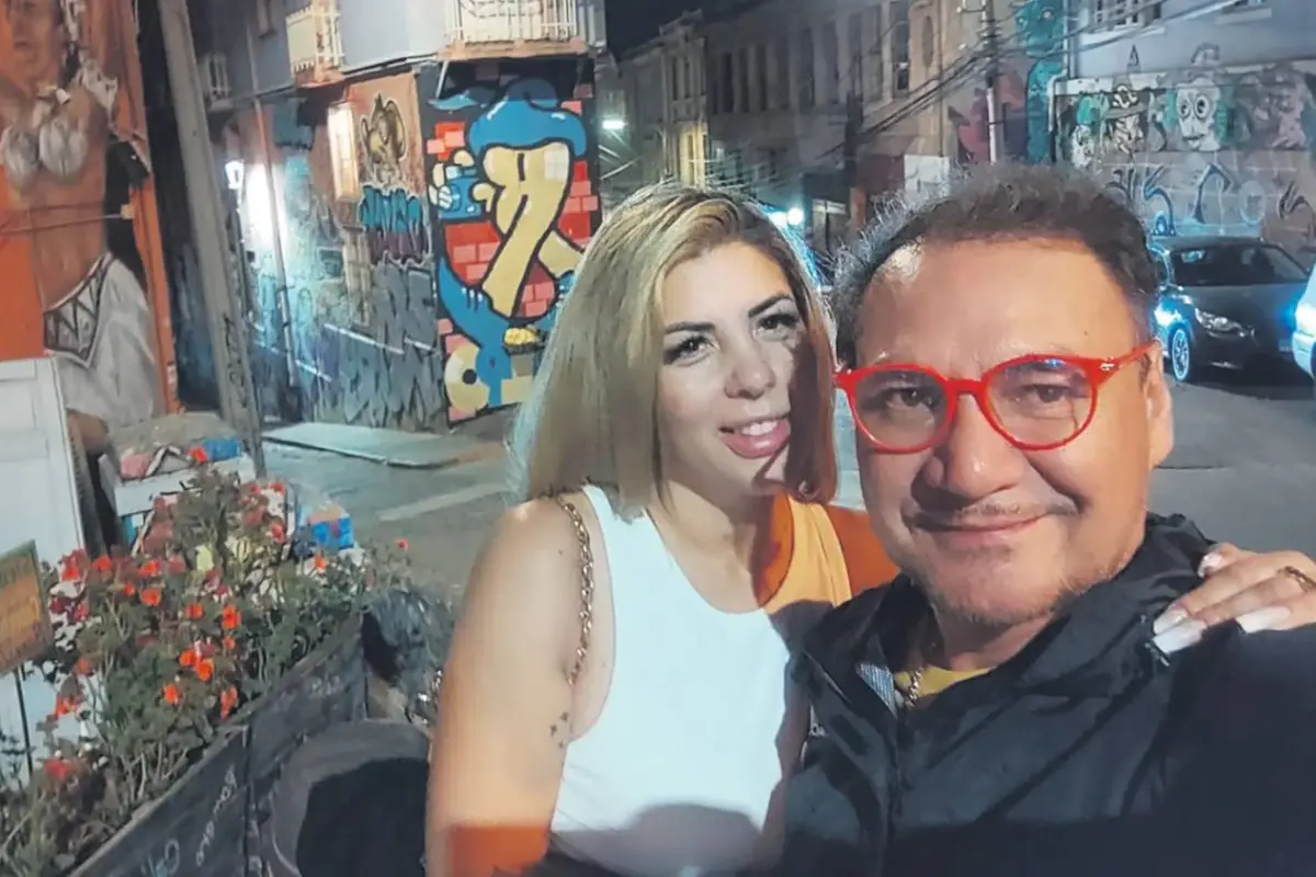 Rodrigo Muñoz y su nueva pareja, LUN