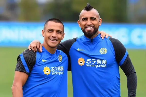 Arturo Vidal y Alexis Sánchez ,Redes sociales | Referencial