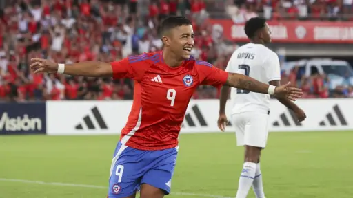 Nico Guerra celebrando uno de sus goles, Photosport