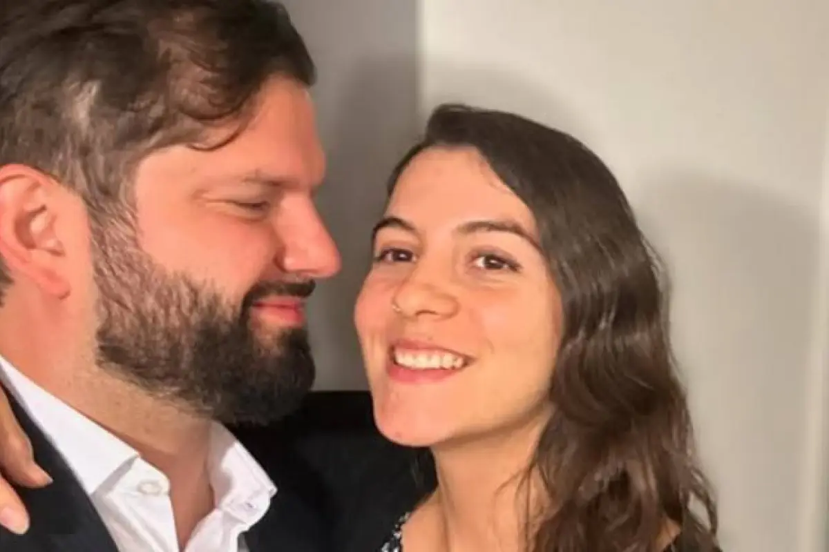 Gabriel Boric y Paula Carrasco , Redes sociales 