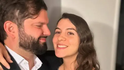 Gabriel Boric y Paula Carrasco , Redes sociales 