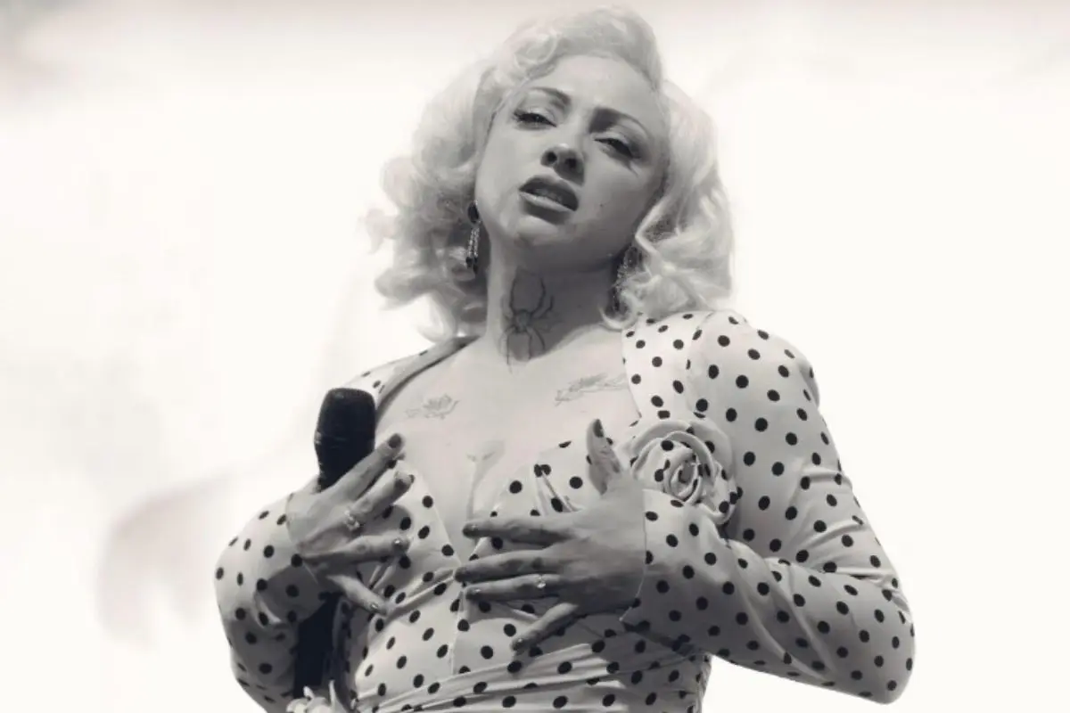 Mon Laferte entregó sentida reflexión, Instagram