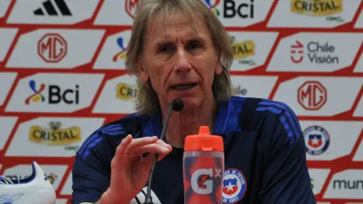 Ricardo Gareca este viernes en conferencia de prensa, Instagram